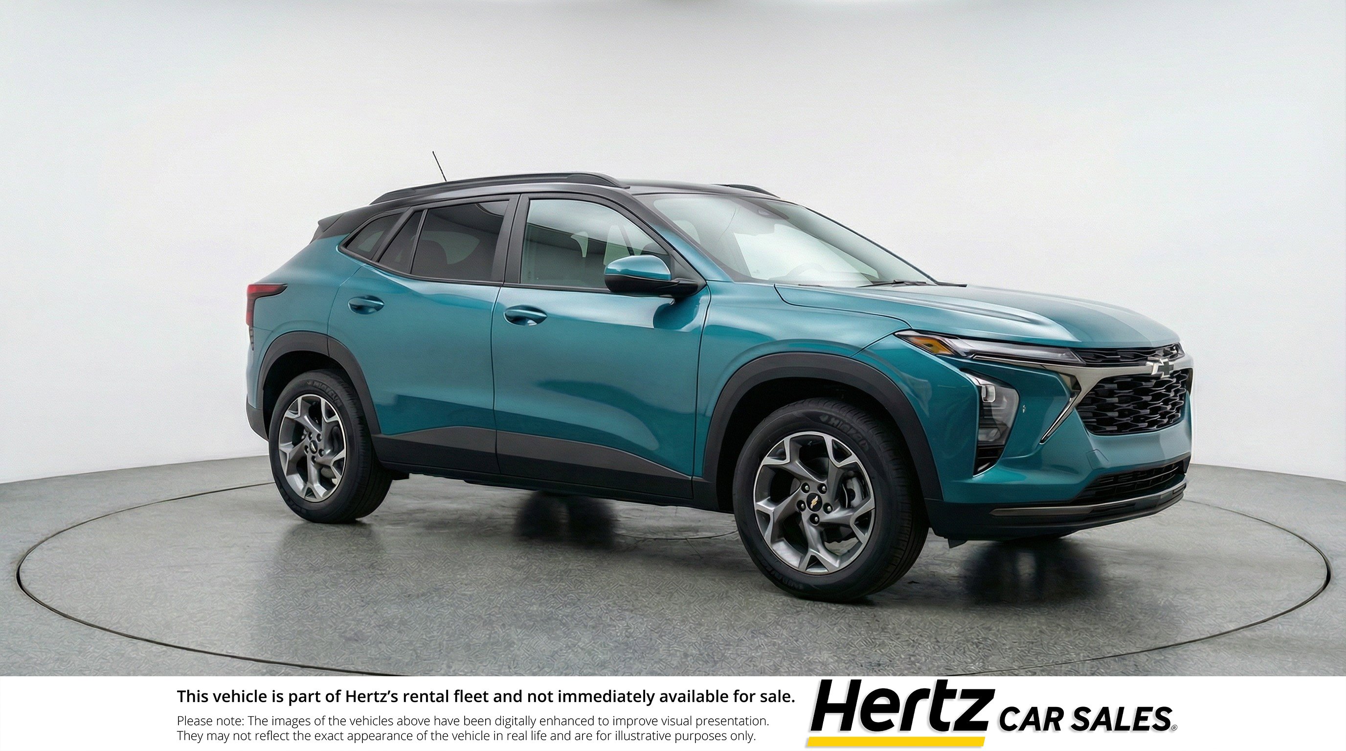 Used 2025 Chevrolet Trax LT