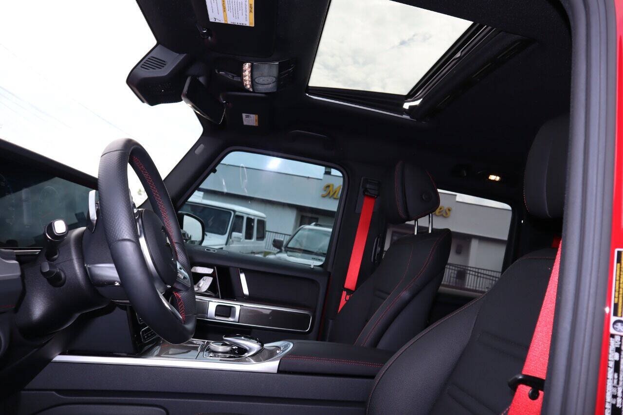Used 2021 Mercedes-Benz G 550 image 15