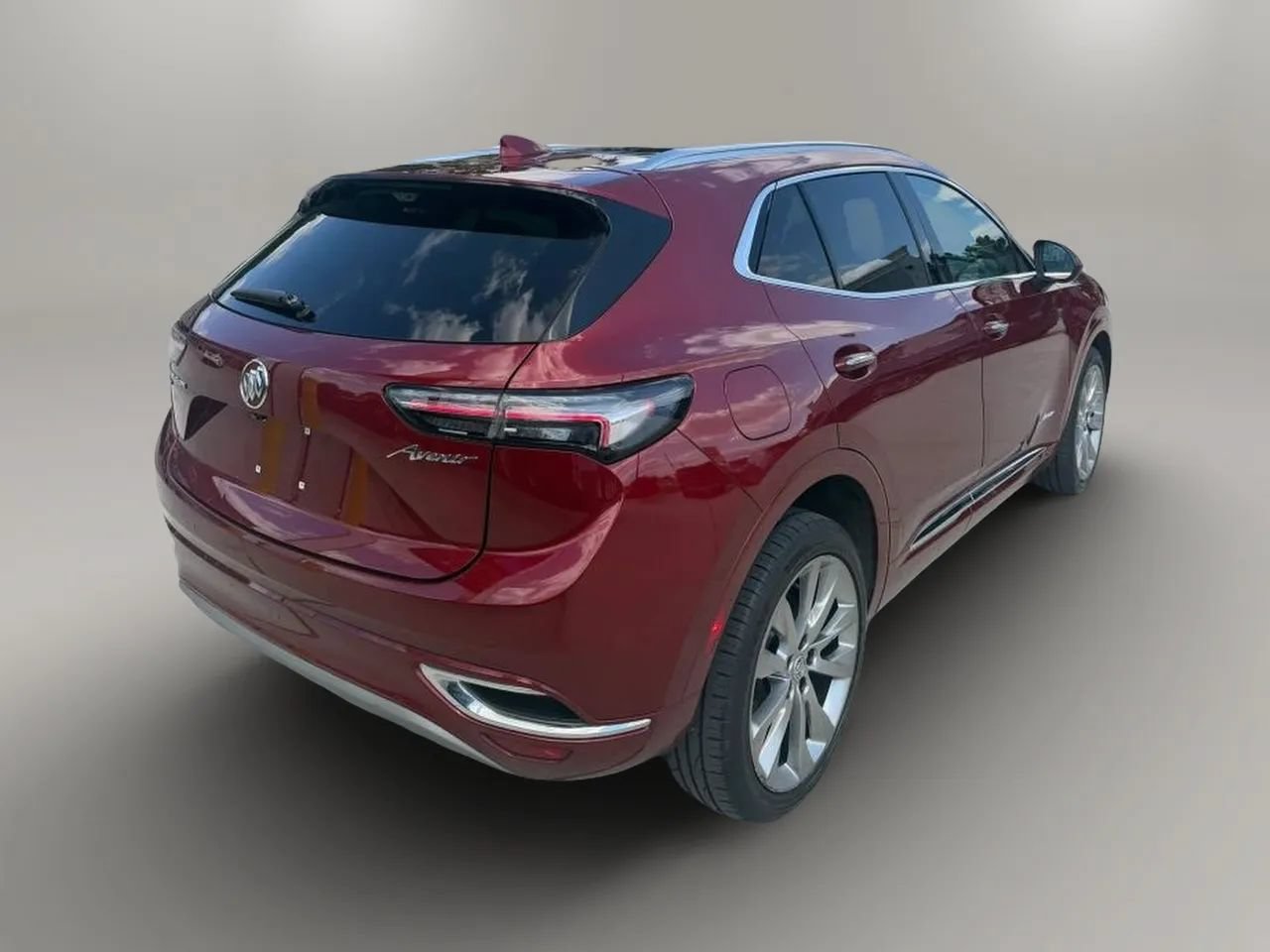 Used 2022 Buick Envision Avenir w/ Technology Package II AWD/4WD image 6