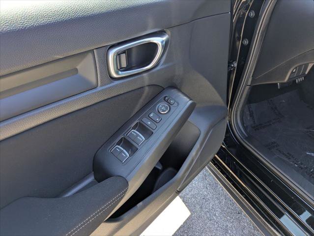 Used 2025 Honda Civic Sport image 11