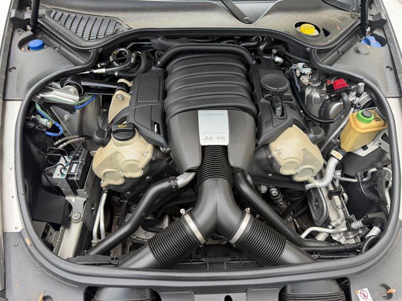 Used 2011 Porsche Panamera image 21