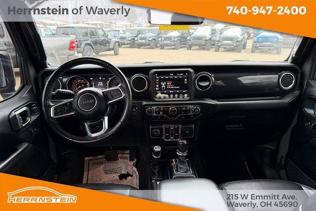 Used 2023 Jeep Wrangler Sahara image 6