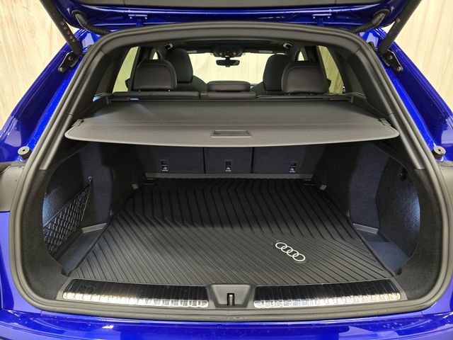 New 2026 Audi SQ5 Premium Plus AWD/4WD image 32
