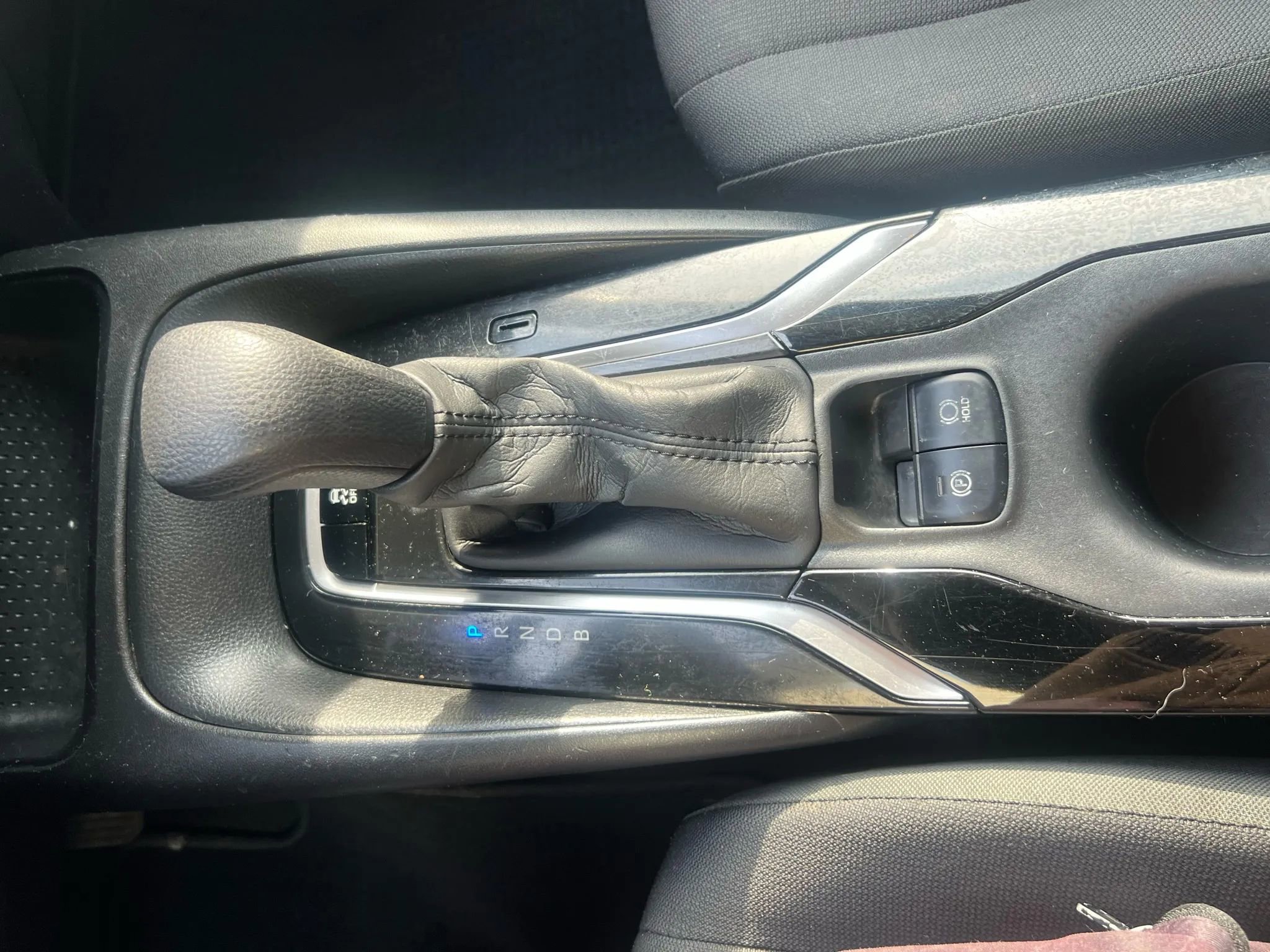 Used 2022 Toyota Corolla LE image 19