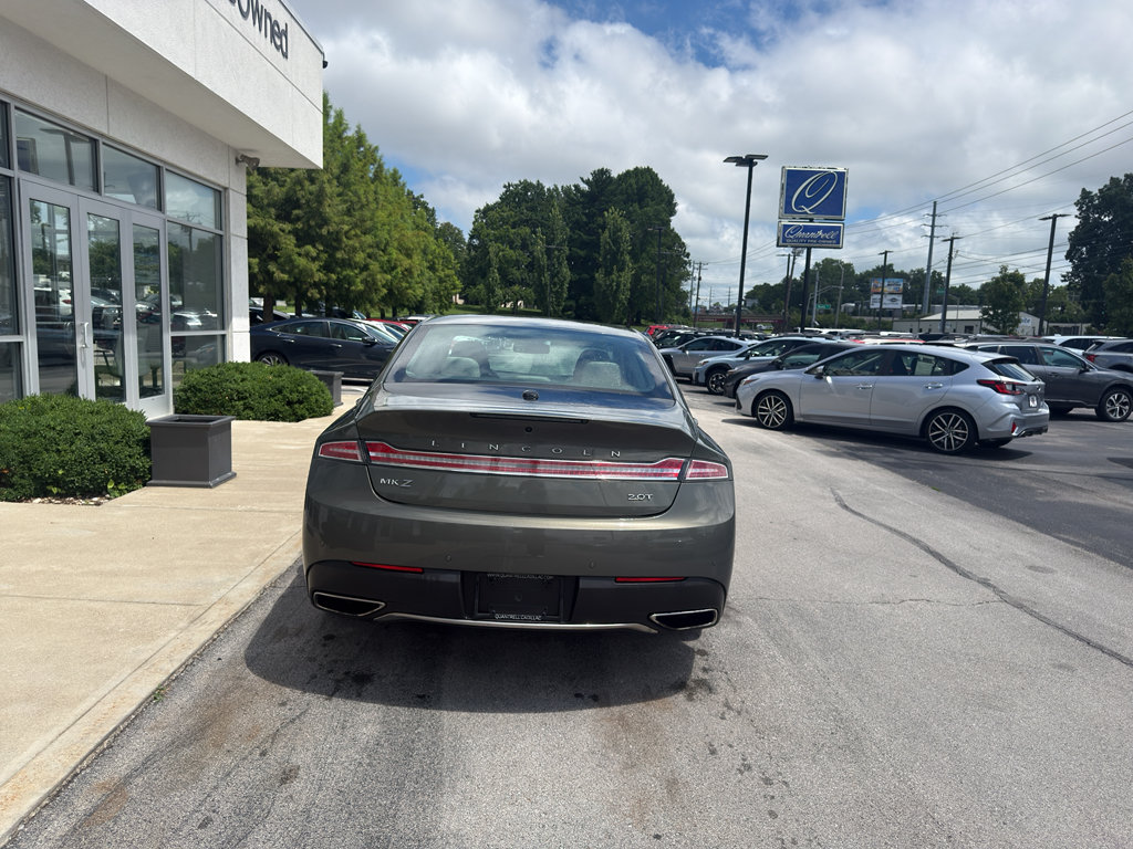 Used 2017 Lincoln MKZ Select FWD image 4