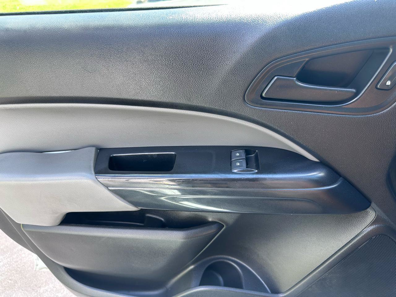 Used 2019 Chevrolet Colorado W/T AWD/4WD image 38
