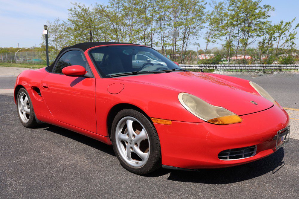 Used 1999 Porsche Boxster RWD image 2