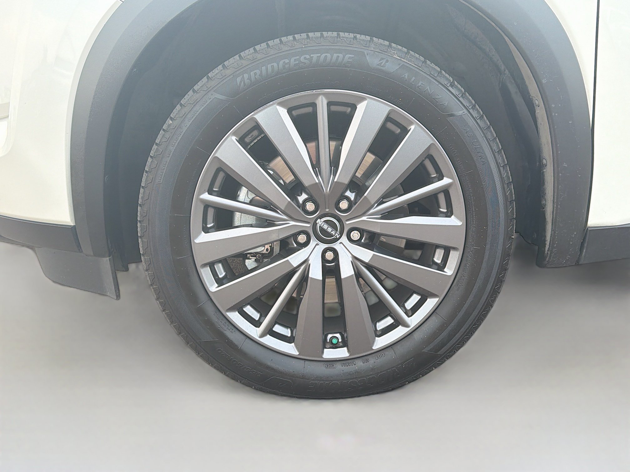 Used 2023 Nissan Pathfinder SL w/ SL Premium Package AWD/4WD image 11