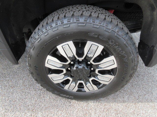 New 2026 GMC Sierra 2500 Denali w/ Denali Reserve Package AWD/4WD image 11