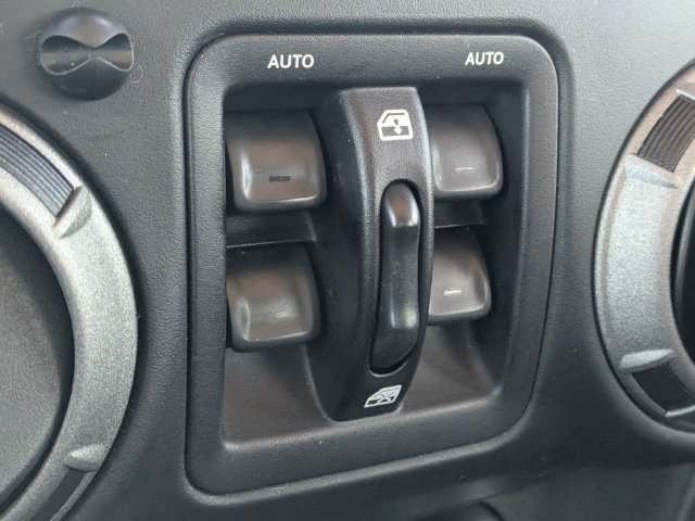 Used 2017 Jeep Wrangler Unlimited Sport w/ Quick Order Package 24S AWD/4WD image 23