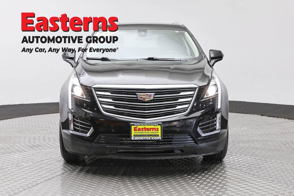 Used 2018 Cadillac XT5 Luxury w/ Driver Awareness Package AWD/4WD image 2