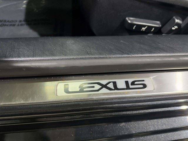 Used 2018 Lexus RC 300 AWD image 28