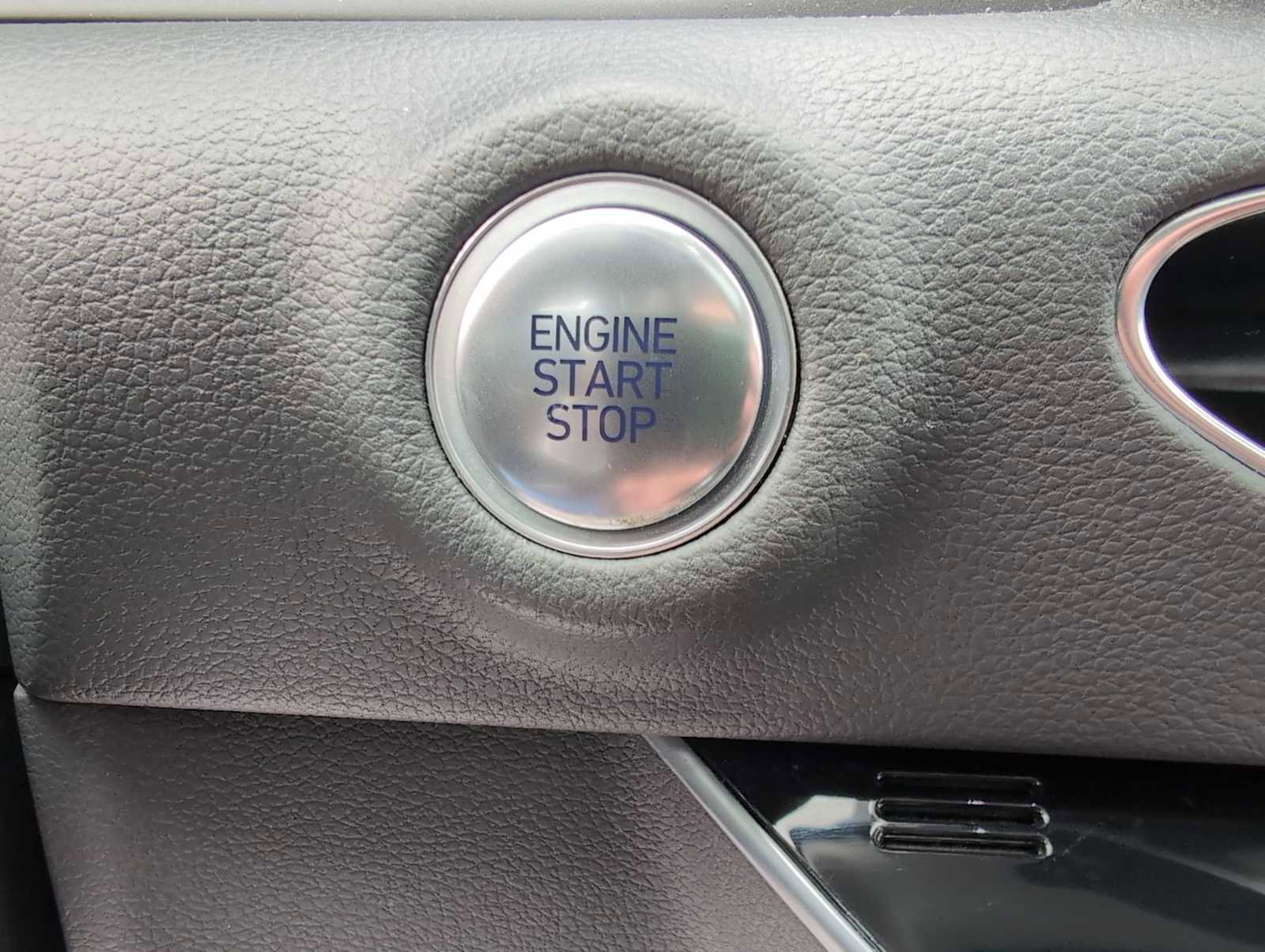 Used 2021 Hyundai Sonata Limited image 24