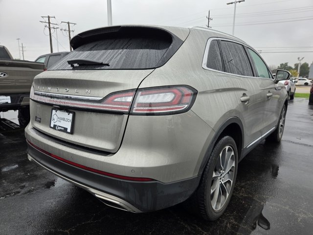 Used 2023 Lincoln Nautilus Reserve AWD/4WD image 41