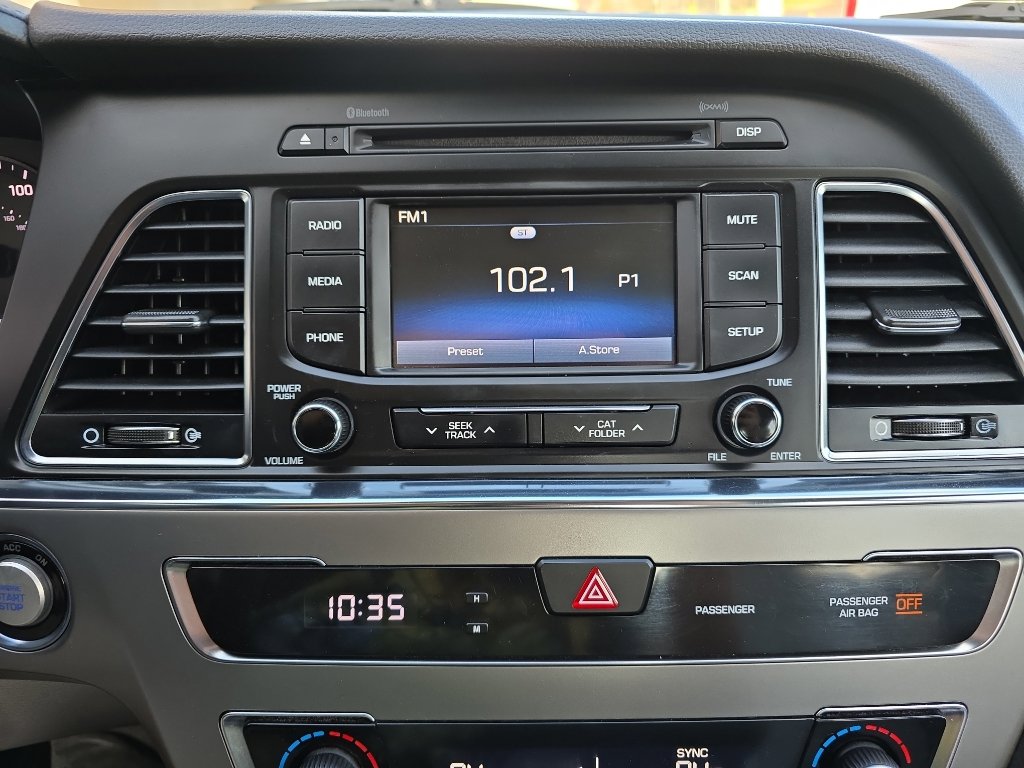 Used 2016 Hyundai Sonata SE image 17