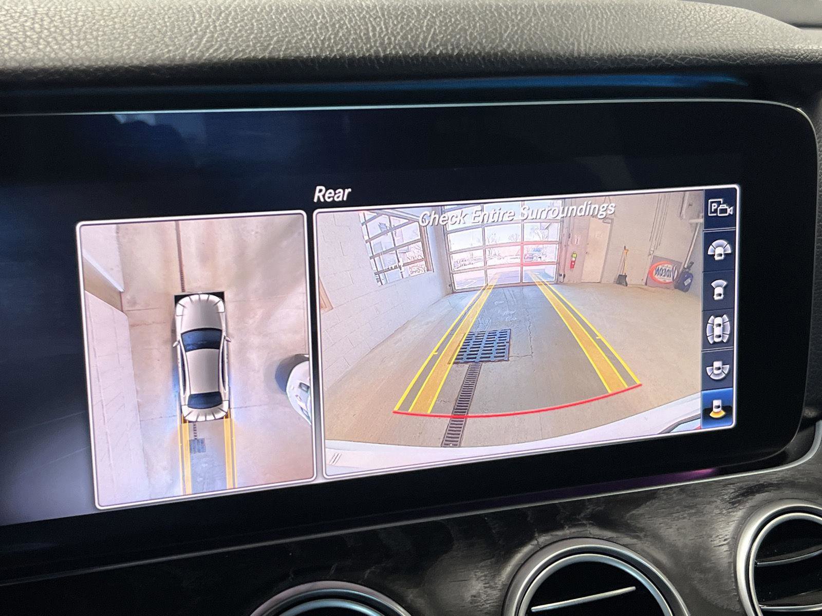 Used 2020 Mercedes-Benz E 350 4MATIC Sedan image 27