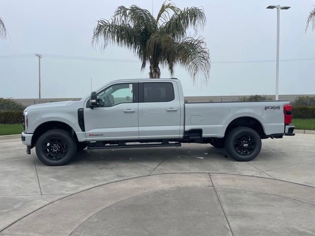 New 2026 Ford F350 Lariat w/ Black Appearance Package image 2