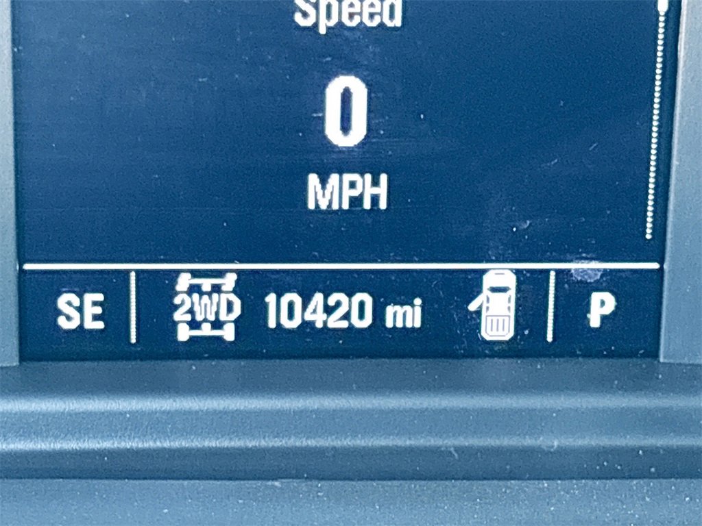 Used 2024 Chevrolet Silverado 1500 Custom image 12