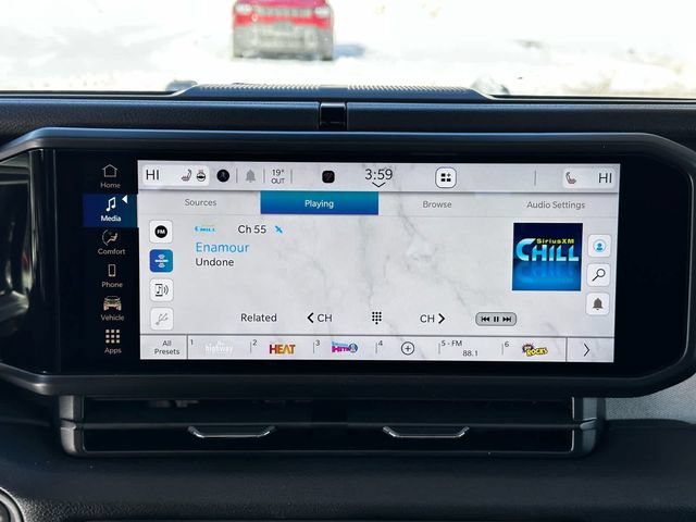 New 2026 Jeep Gladiator Sport AWD/4WD image 16