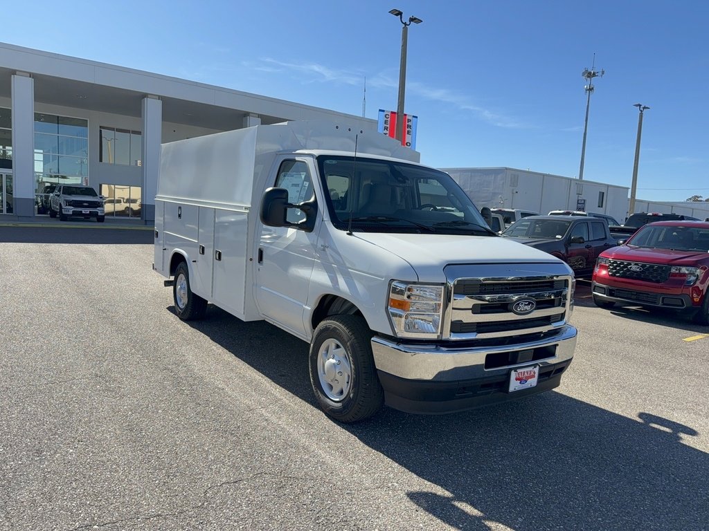 New 2026 Ford E-350 and Econoline 350 Super Duty w/ Power Equipment Group image 4
