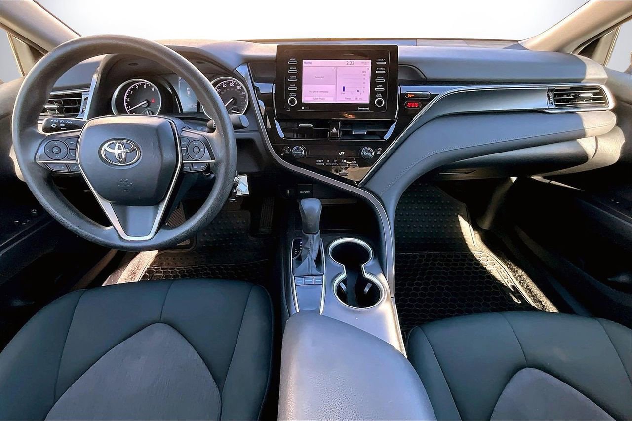 Used 2023 Toyota Camry LE image 14