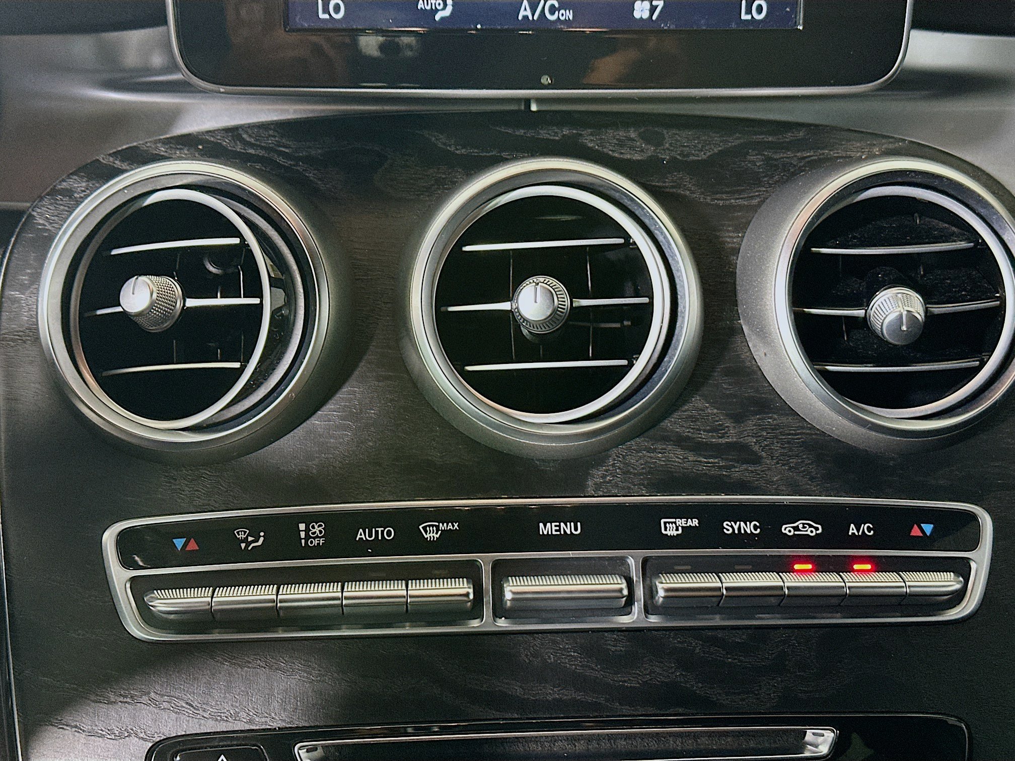 Used 2017 Mercedes-Benz GLC 300 image 23