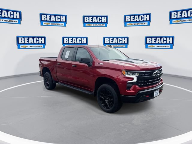 Used 2025 Chevrolet Silverado 1500 LT Trail Boss w/ Protection Package AWD/4WD image 2