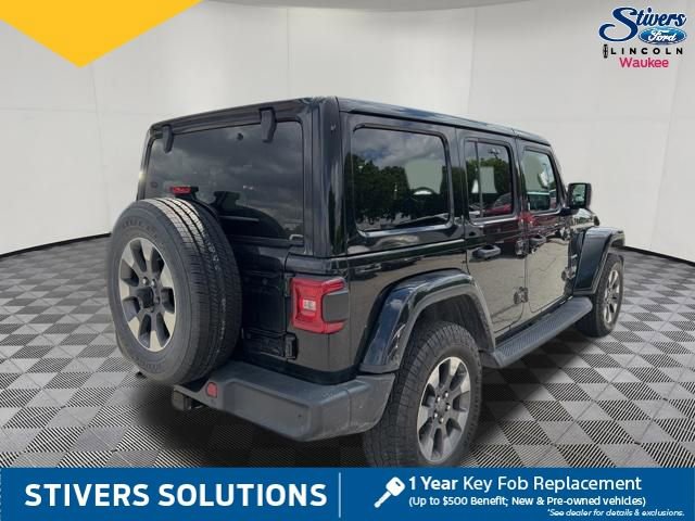 Used 2018 Jeep Wrangler Unlimited Sahara w/ Dual Top Group AWD/4WD image 6