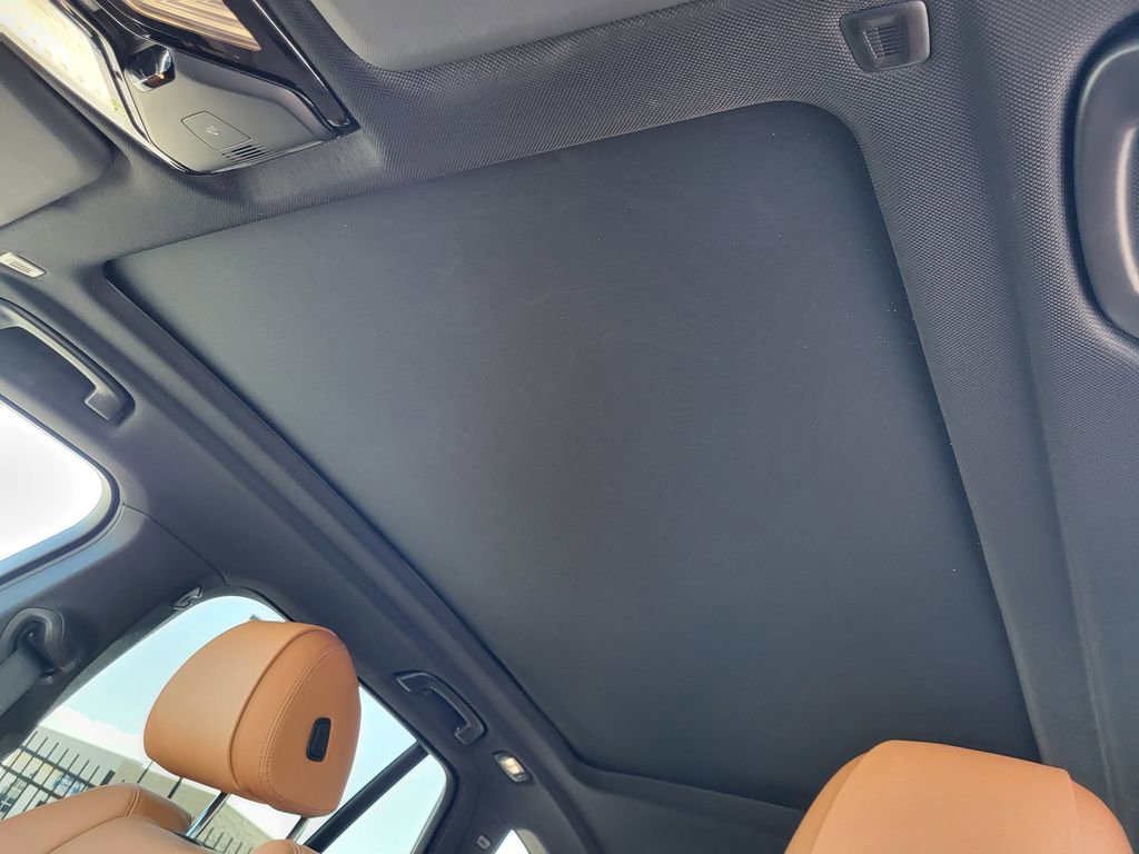 Used 2022 BMW X5 xDrive40i w/ Premium Package image 31