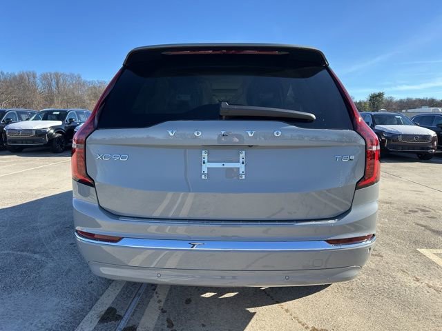 New 2026 Volvo XC90 T8 Ultra w/ Protection Package Premier image 6