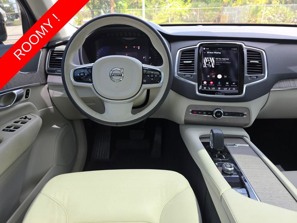 Used 2023 Volvo XC90 B6 Core w/ Protection Package Premier AWD/4WD image 7