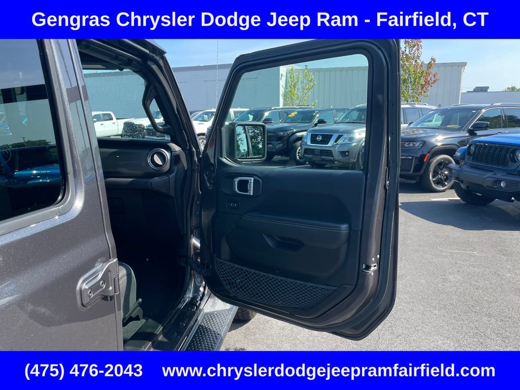 Certified 2021 Jeep Wrangler Unlimited Sahara AWD/4WD image 19
