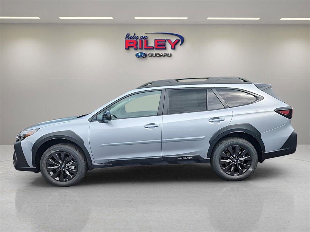 Used 2025 Subaru Outback Onyx Edition image 2