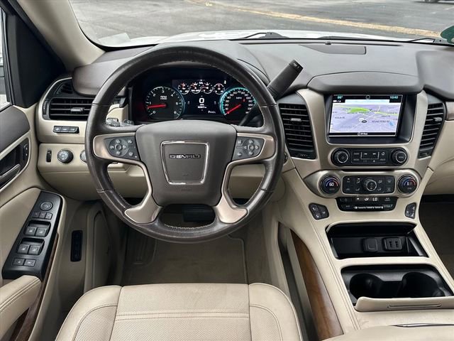 Certified 2020 GMC Yukon Denali w/ Open Road Package AWD/4WD image 15