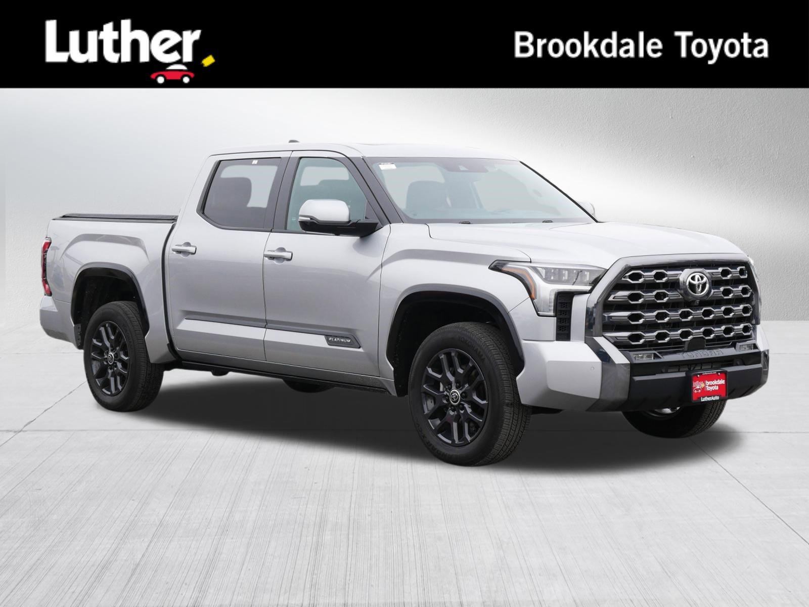 Used 2024 Toyota Tundra Platinum video 1