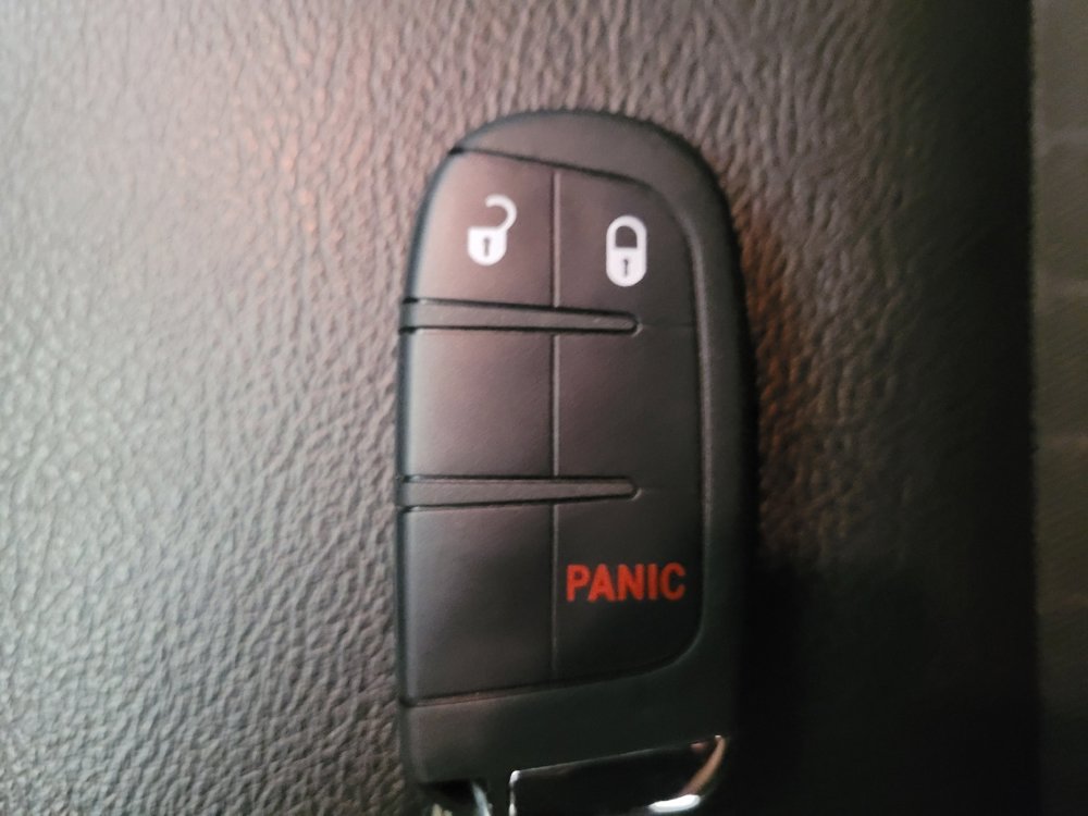 Used 2021 Jeep Compass Latitude AWD/4WD image 32
