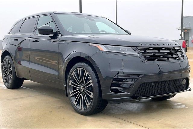 New 2026 Land Rover Range Rover Velar Dynamic SE AWD/4WD image 2