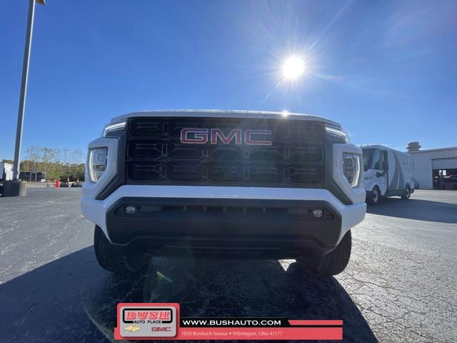 New 2026 GMC Canyon Elevation w/ Convenience Package RWD image 30