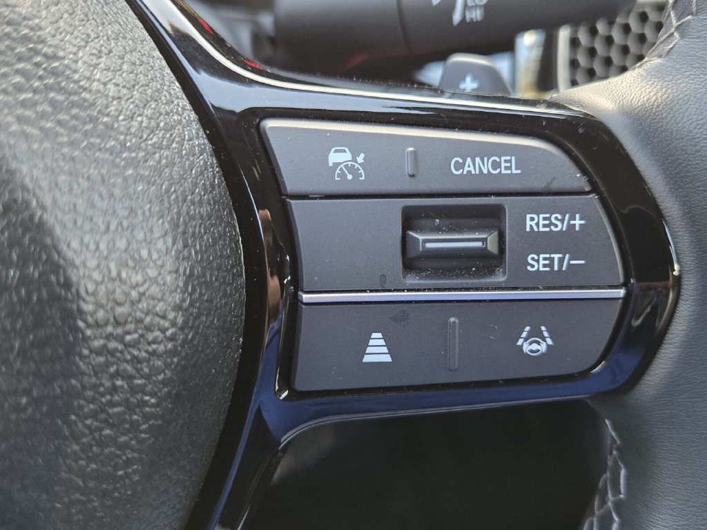 Used 2025 Honda Civic Sport image 25