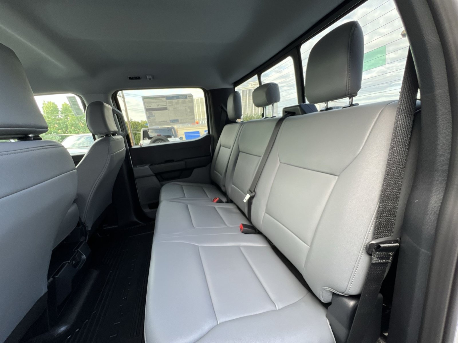 New 2027 Ford F350 XL AWD/4WD image 23