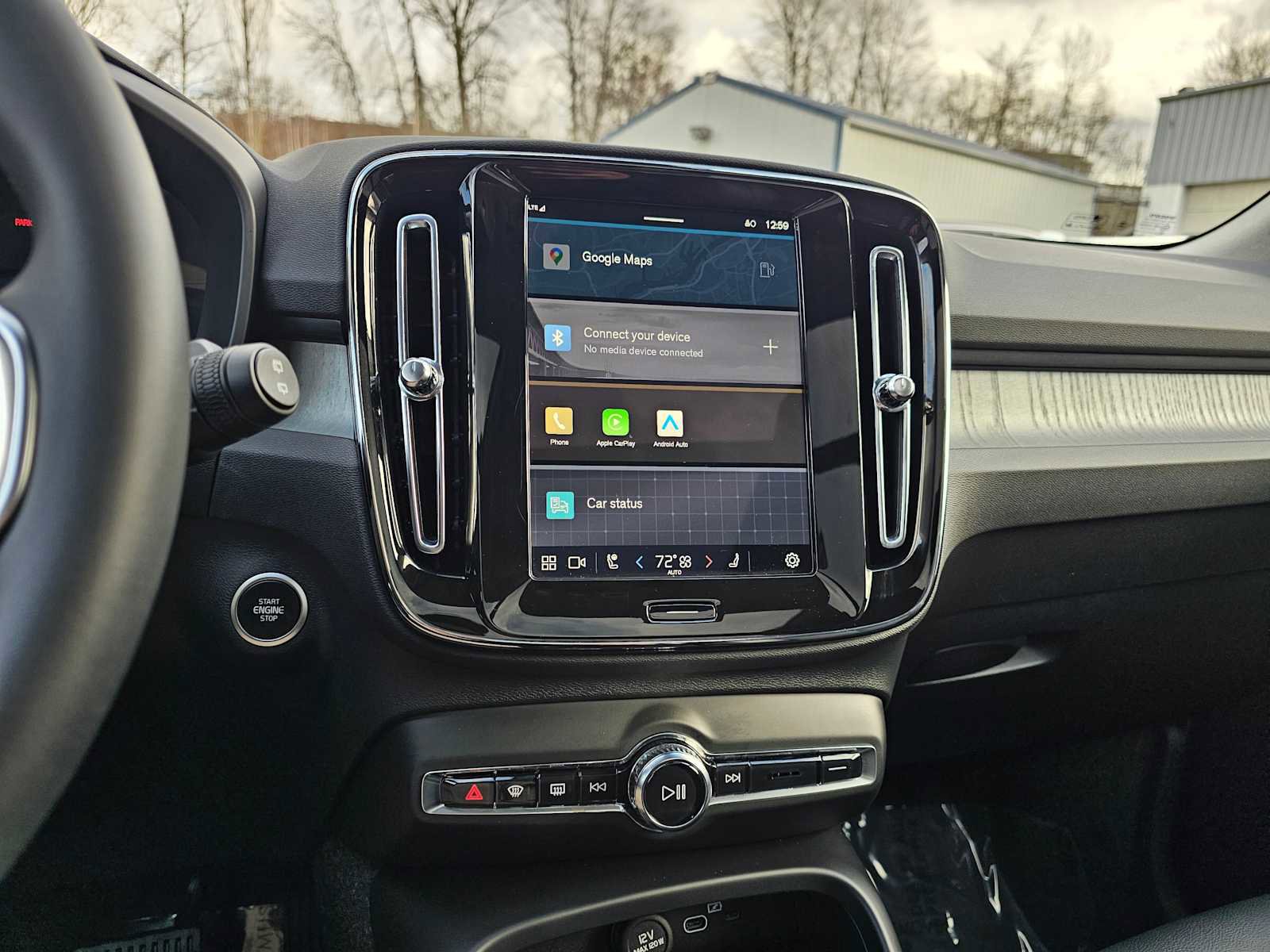 Used 2025 Volvo XC40 B5 Plus w/ Climate Package AWD/4WD image 30