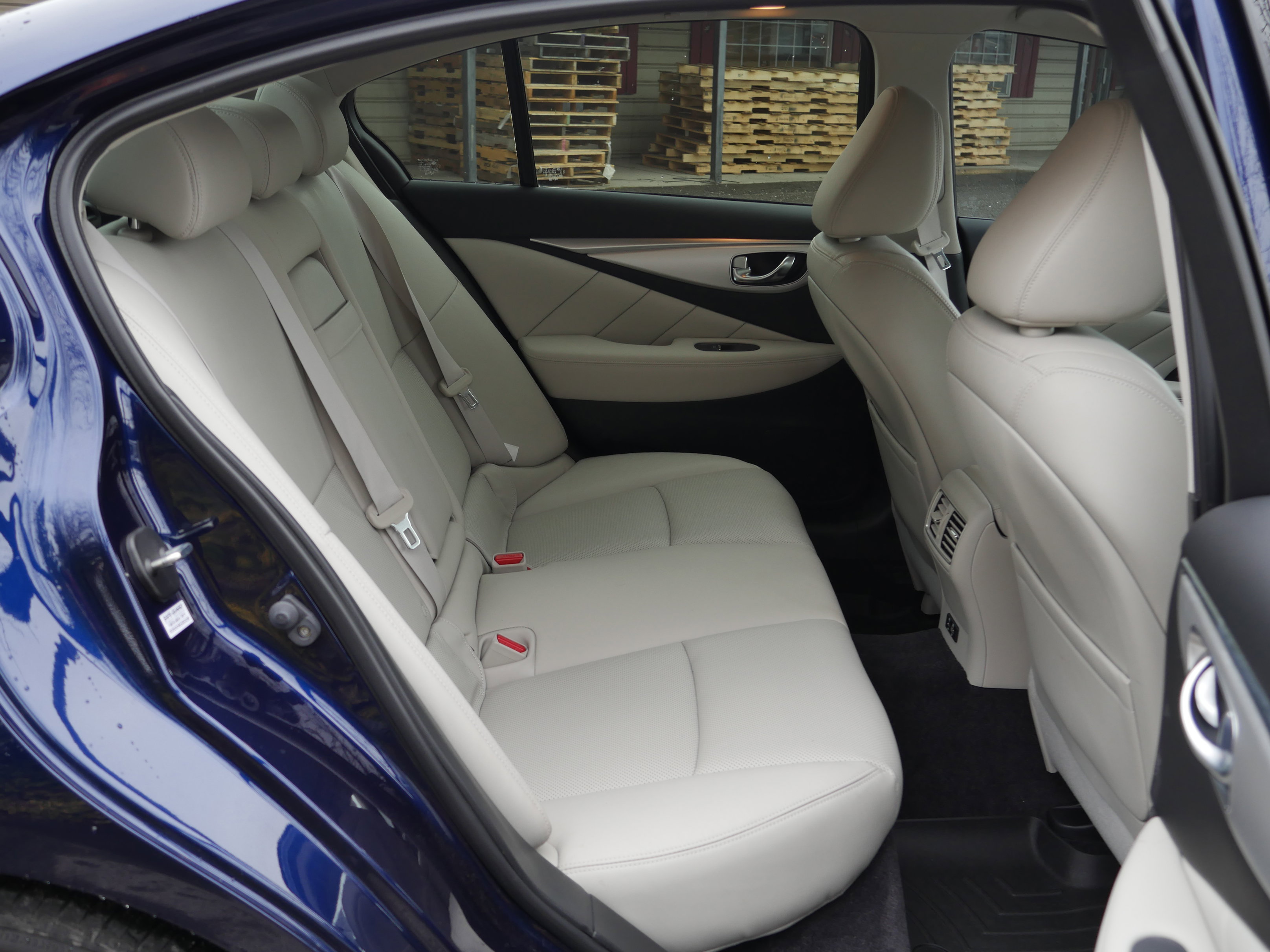 Used 2024 INFINITI Q50 Luxe w/ Cargo Package AWD/4WD image 30