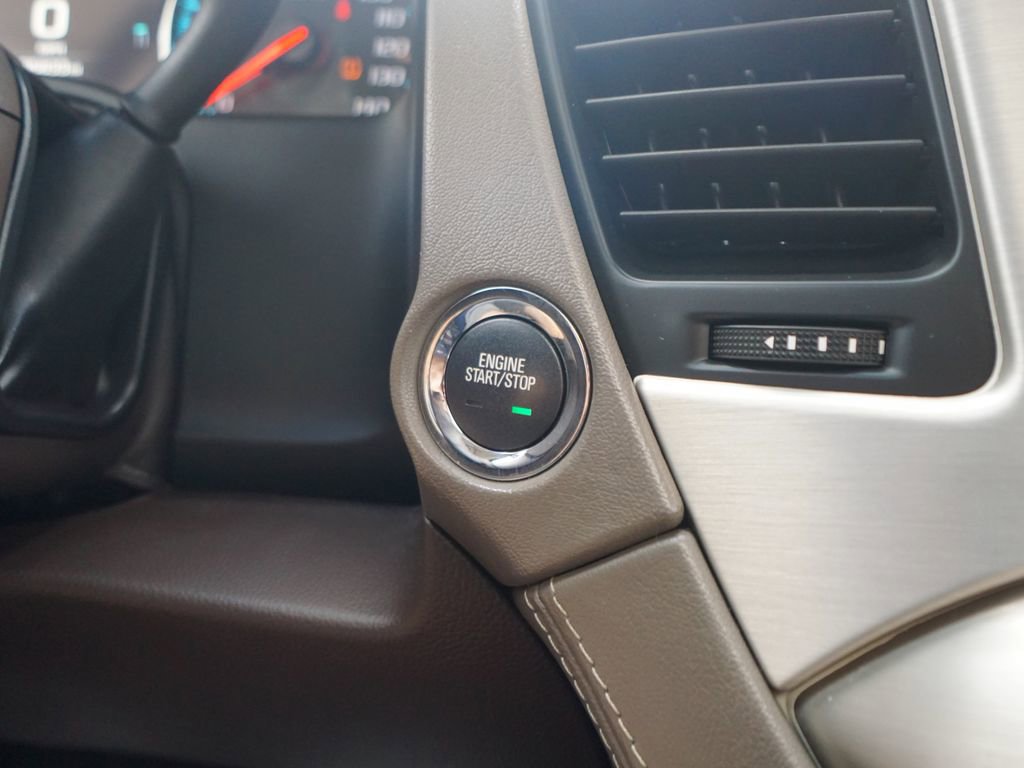 Used 2019 GMC Yukon Denali w/ Denali Ultimate Package image 25