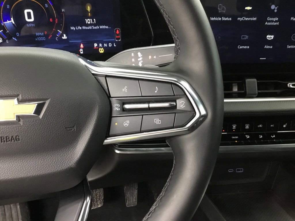 Used 2025 Chevrolet Equinox LT image 15