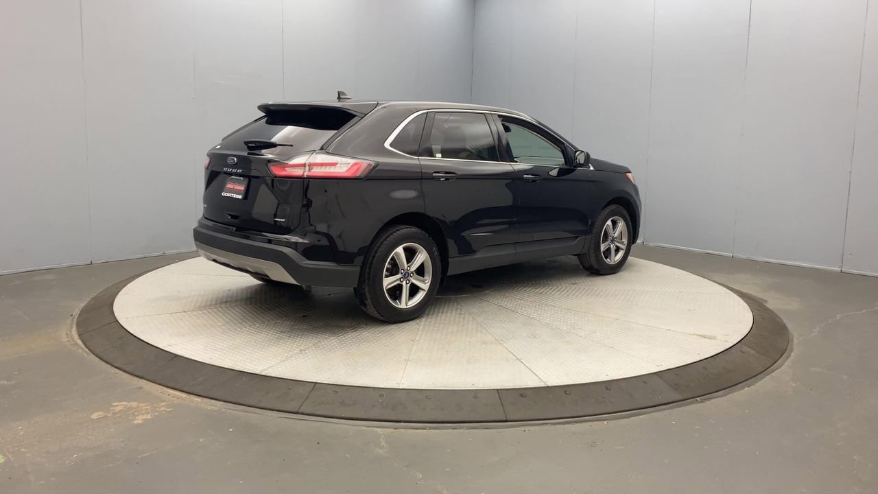 Used 2022 Ford Edge SEL w/ Convenience Package AWD/4WD image 5