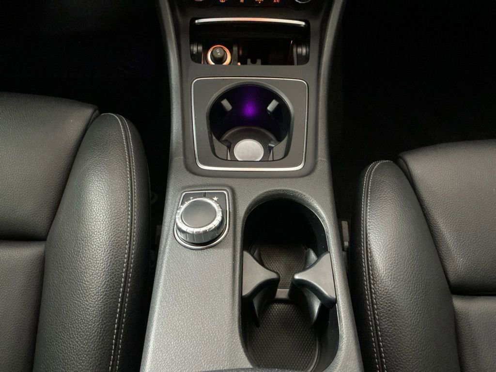 Used 2020 Mercedes-Benz GLA 250 image 13