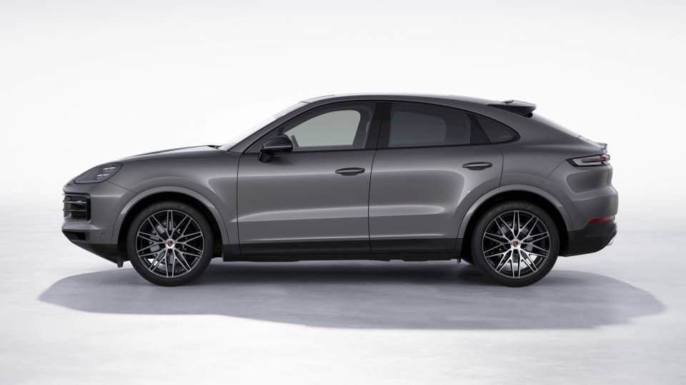 Certified 2025 Porsche Cayenne Coupe AWD/4WD image 2