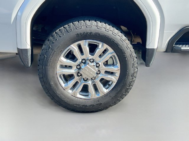 Used 2023 GMC Sierra 2500 Denali w/ Denali Ultimate Package AWD/4WD image 39