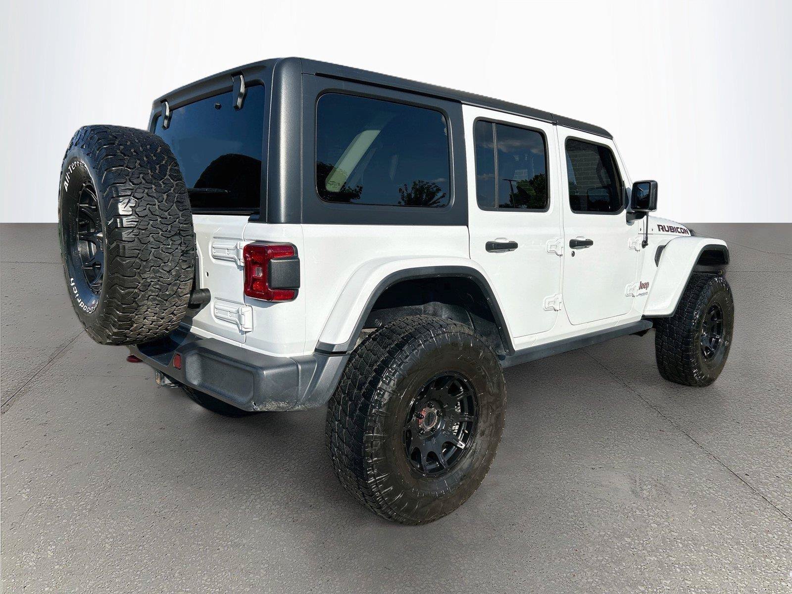 Used 2018 Jeep Wrangler Unlimited Rubicon AWD/4WD image 4
