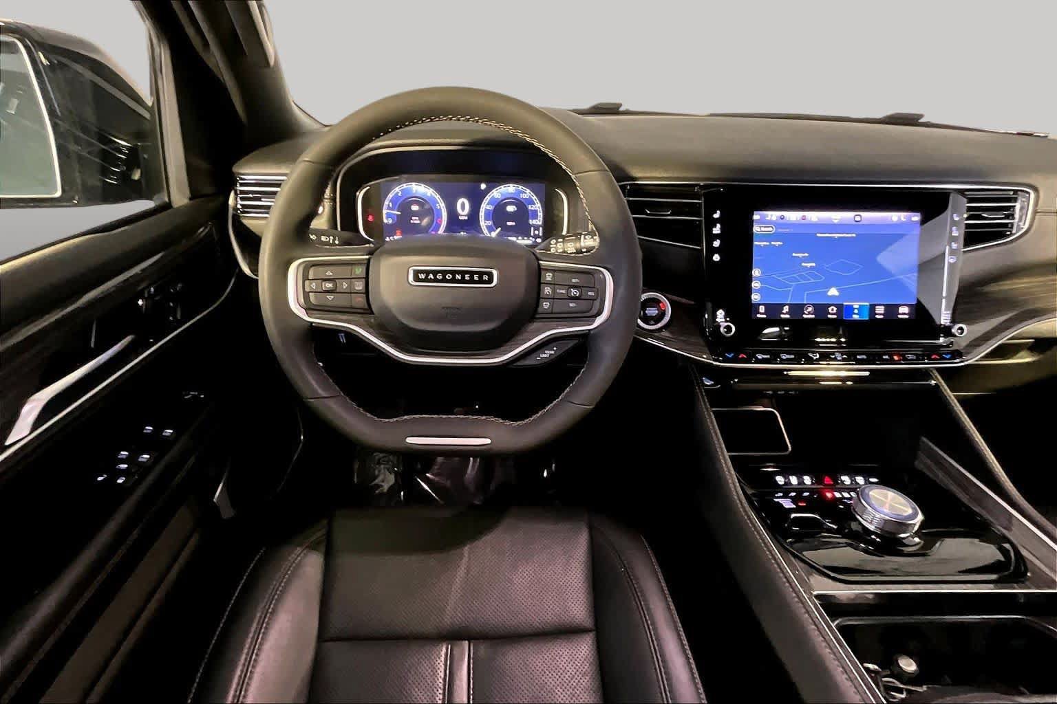 Used 2022 Jeep Wagoneer Series II AWD/4WD image 6